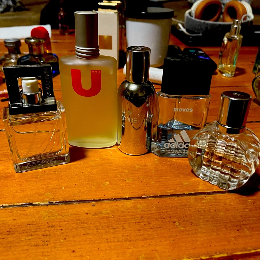 bundle of 5 perfumes 4 almos new one little less of half